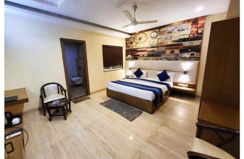 Mathura Hotel | Mansion मैंशन