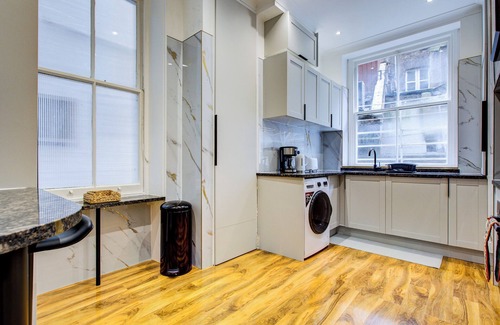 St. Johns Wood Apartment | Mansion Apartment