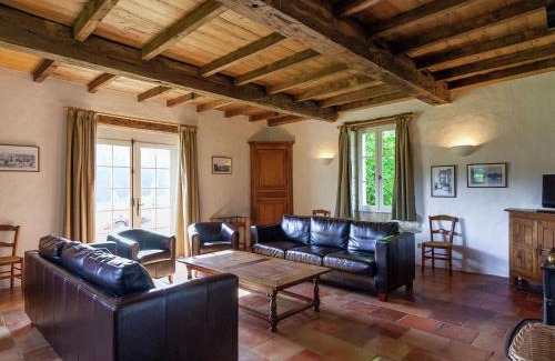Saint-Georges-de-Montclard House | Mansion in Aquitaine with Private Pool