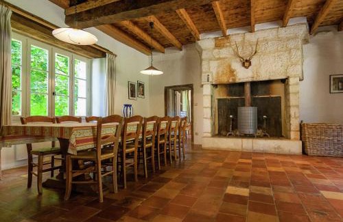 Saint-Georges-de-Montclard House | Mansion in Aquitaine with Private Pool