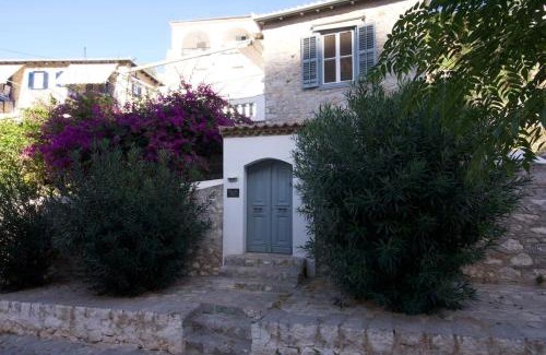 idhra Villa | Mansion Veranda