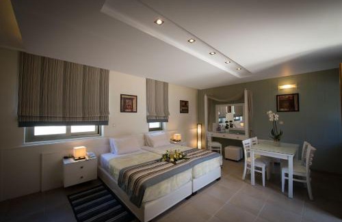 Mikri Mantineia Apartment | Mantinia Bay Hotel