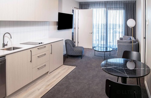 Tonsley Hotel | Mantra Tonsley Adelaide