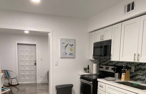 Hialeah House | Many attractions like parks, art