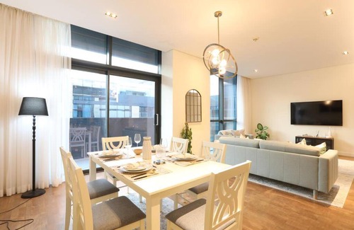 Al Wasl Apartment | Manzil - Sleek 2BR nr Downtown & Dubai Mall