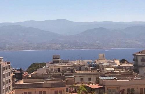 Province of Messina Apartment | Manzoni Apartment