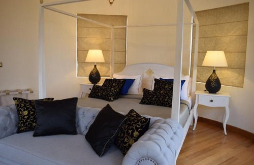 Nuwara Eliya Villa | Maple Castle Nuwara Eliya