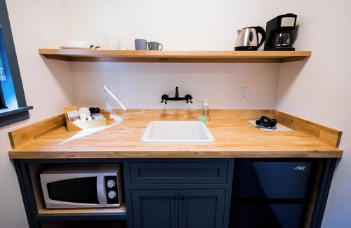 Nevada City Cabin | Maple Cottage at Piety Hill Cottages