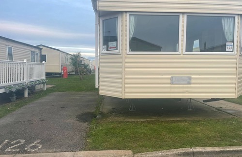 Porthcawl House | Maples 126 - 3 Bedroom Caravan at Trecco Bay Holiday Park, Porthcawl