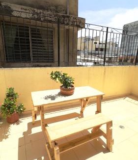 Barrio Centro Apartment | María Hosting !