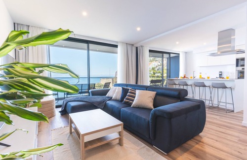 Camara de Lobos Apartment | Mar Apartment by Atlantic Holiday