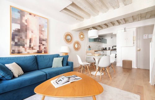 Saint-Gervais Apartment | Marais designer 1BR, AC, in the heart of Paris, close to everything.