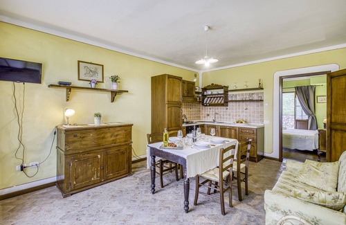 Castelfiorentino Apartment | Maramaldo GalloNero, Shared Pool, Chianti, Castelfiorentino, Italy