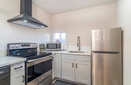 Joshua Tree Cottage | @ Marbella Lane - Joshua Tree Bubble Dome!