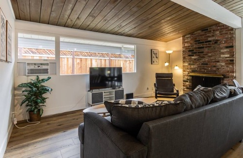 Palo Alto House | @ Marbella Lane - Modern Minimalist Home