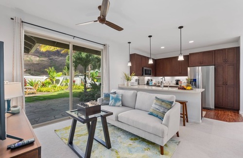 Makaha Valley House | @ Marbella Lane - Pōmaika'i Ocean Love Paradise