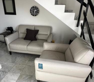 Prato Apartment | Marble apartment