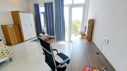 Hoa Vang House | Marble Mountain Homestay - Earth Element