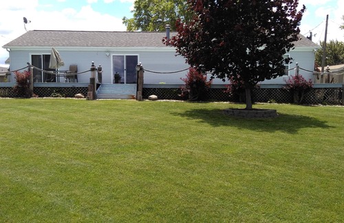 Marcellus House | Marcellus Lake House on Saddlebag Lake