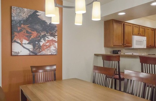 Round Hill Village Resort | March 6-10! Lake Tahoe's 3-bedroom resort - Sleeps 8. Book your ski weekend!