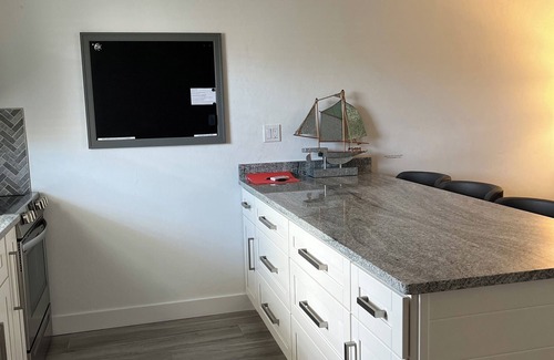 Marco Island Condo | Marco Island Riverfront Anglers Cove Condo -Be Our Guest!