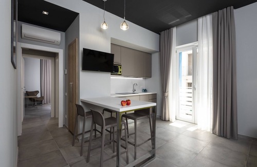 Follonica House | Marconi 1935 B&B and Holiday Home