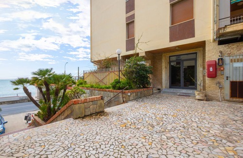 Sanremo Apartment | Mare di Liguria Apartment by Wonderful Italy