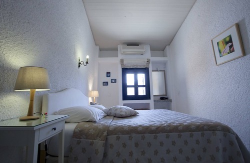 Mpatsi Hotel | Mare Vista Hotel - Epaminondas