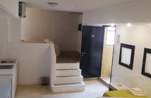 Mpatsi Hotel | Mare Vista Hotel - Epaminondas