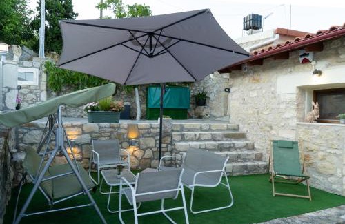 Kounavi House | Mareu Stonehouse