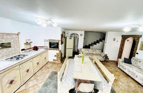 Serra li Pozzi House | Maria Antonietta House