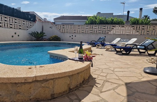Riumar Ski Chalet | "Marianna"@MARISOL: 310m to the beach, private pool, A/C, WiFi, dog beach.