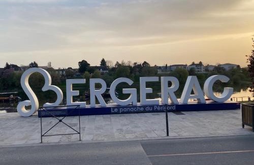 Bergerac Apartment | Marianne 8