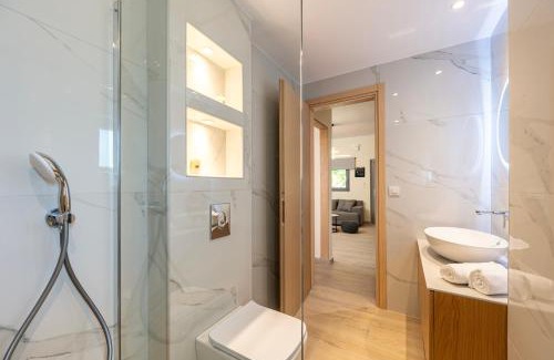 Tingaki Apartment | Marias Beach Light Stay Near the Sea