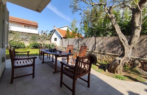 Pirovac House | Marica's Second Home