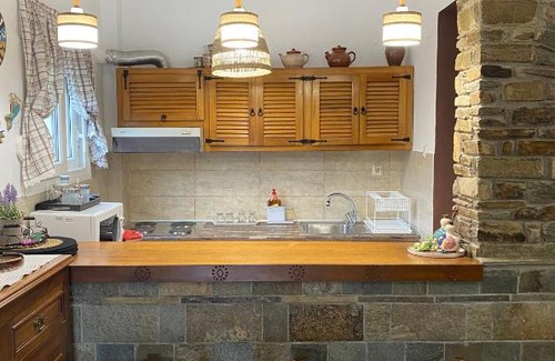Thasos Town House | Marietta's cozy home by the sea