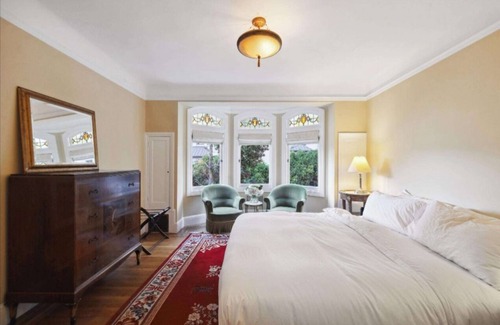 Nob Hill Cabin | Marilyn Monroe Suite, Private Room in beautiful San Francisco