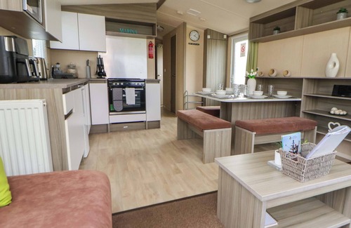 Rhyl Cottage | Marina