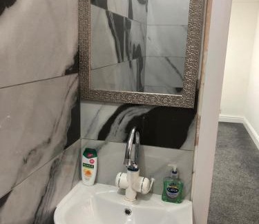 Moffat Hotel | Marina Regency