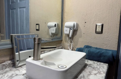 San Carlos Villa | Marina San Carlos 3BR Gated Villa Pool Hot Tub