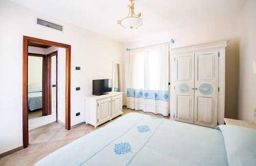 Lotzorai Hotel | Marina Torre Navarrese Resort