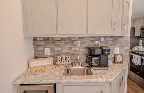 Fredericksburg Cottage | Marinas Pier - 042