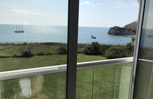 Freshwater Bay Villa | Marine Villa - stunning sea views above Freshwater Bay.