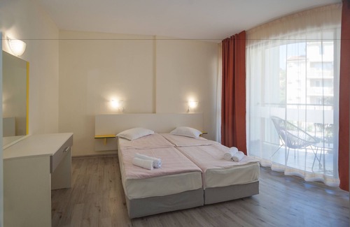 Chaika Hotel | Mariner's Suites