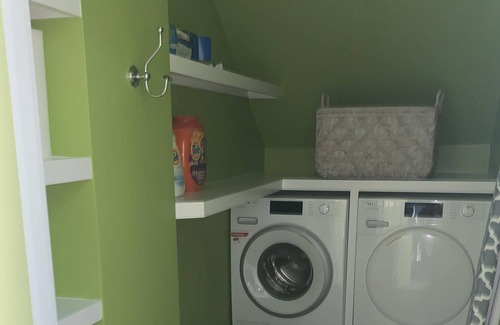 Marion Center House | Marion Village-Newly-Renovated Cape--Quick Walk to Beach! Awesome Bright Space!