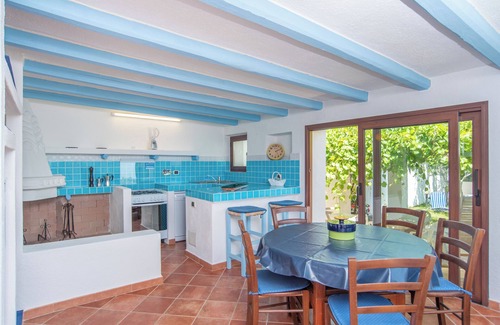 Porto Rafael House | Maritime Holiday Home near the Beach with Garden & Terrace