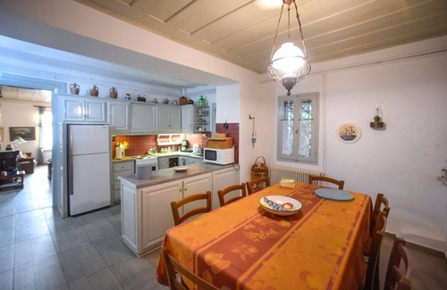 Mithimna Villa | Maritsa Oikos - Three Bedroom Villa, Sleeps 7
