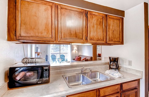 Warrior's Mark Condo | Mark IX #8: Outstanding Location - Close to Town and Slopes - Free Shuttle