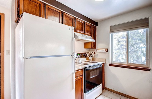 Warrior's Mark Condo | Mark IX #8: Outstanding Location - Close to Town and Slopes - Free Shuttle