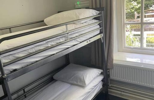 Llandudno Junction Apartment | Marle Hall - Dorm Rooms (Red)